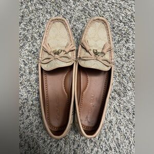 Coach size 6 Moccasins